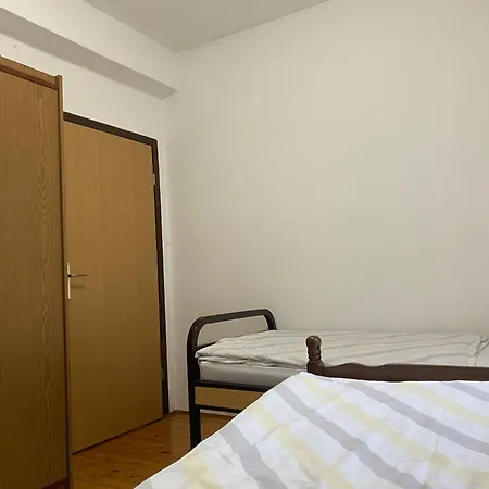 Lav Apartment Bihac
