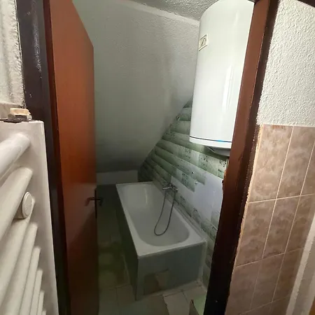 Lav Apartment Bihac